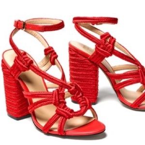 New in Box Cabi #6012 Tiptoe Sandal